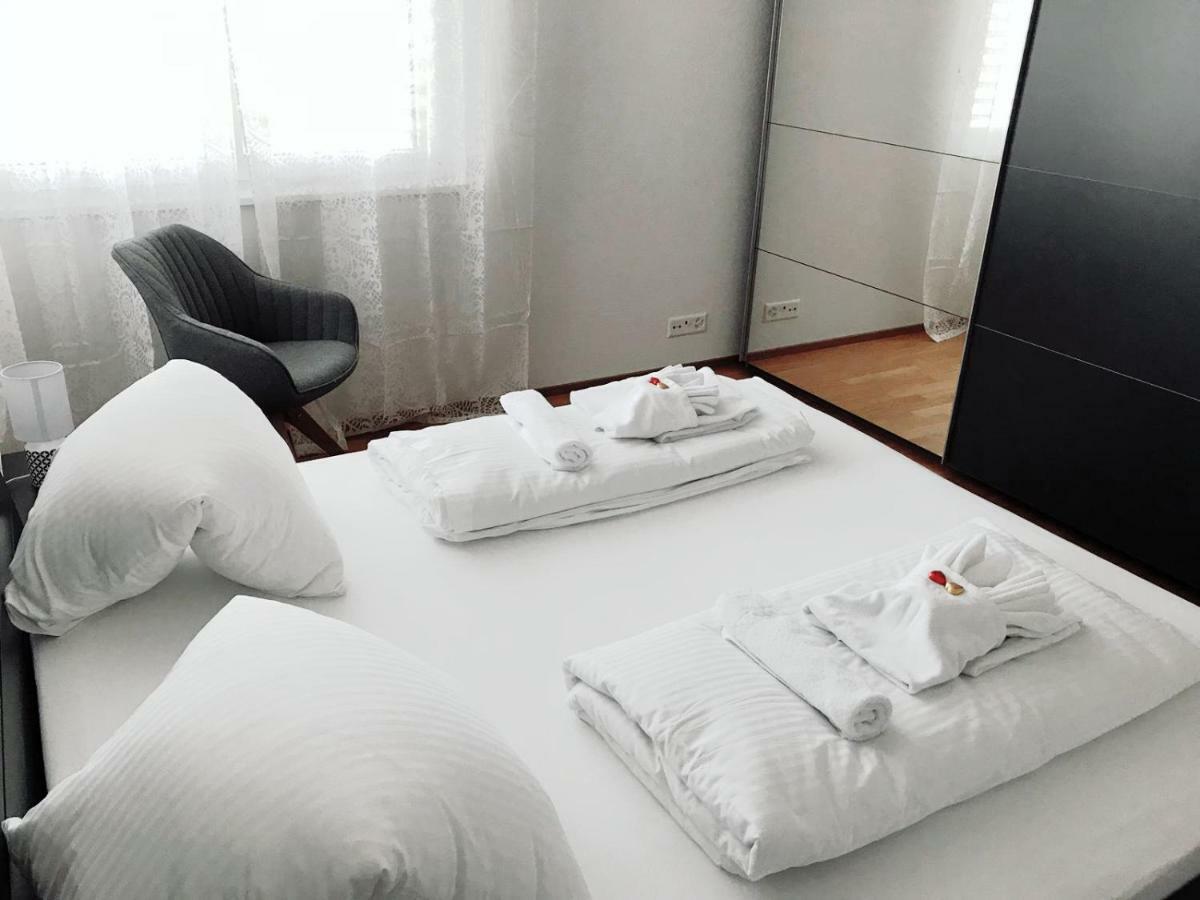 Easy-Living Apartments Dietwil ภายนอก รูปภาพ