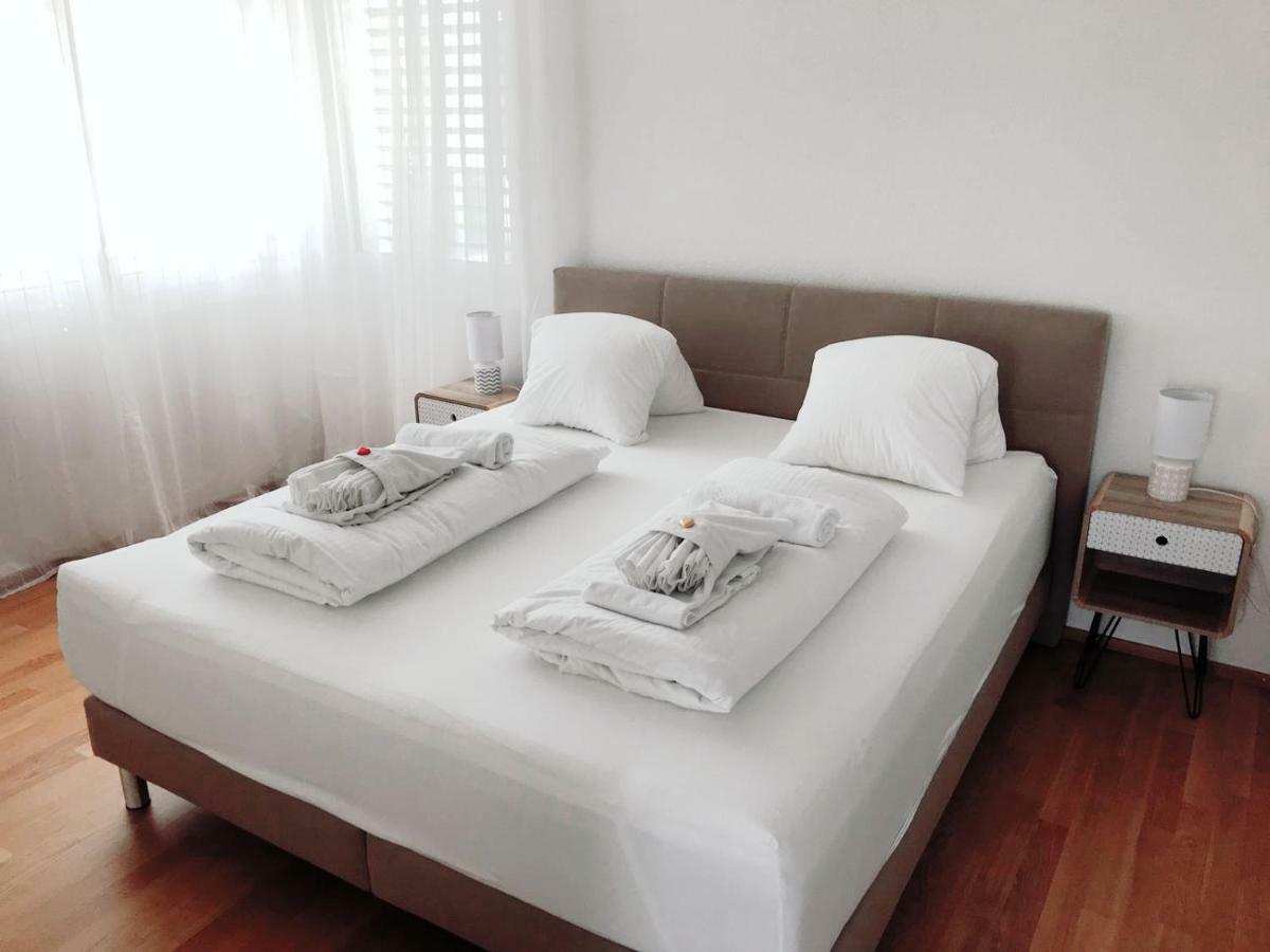 Easy-Living Apartments Dietwil ภายนอก รูปภาพ